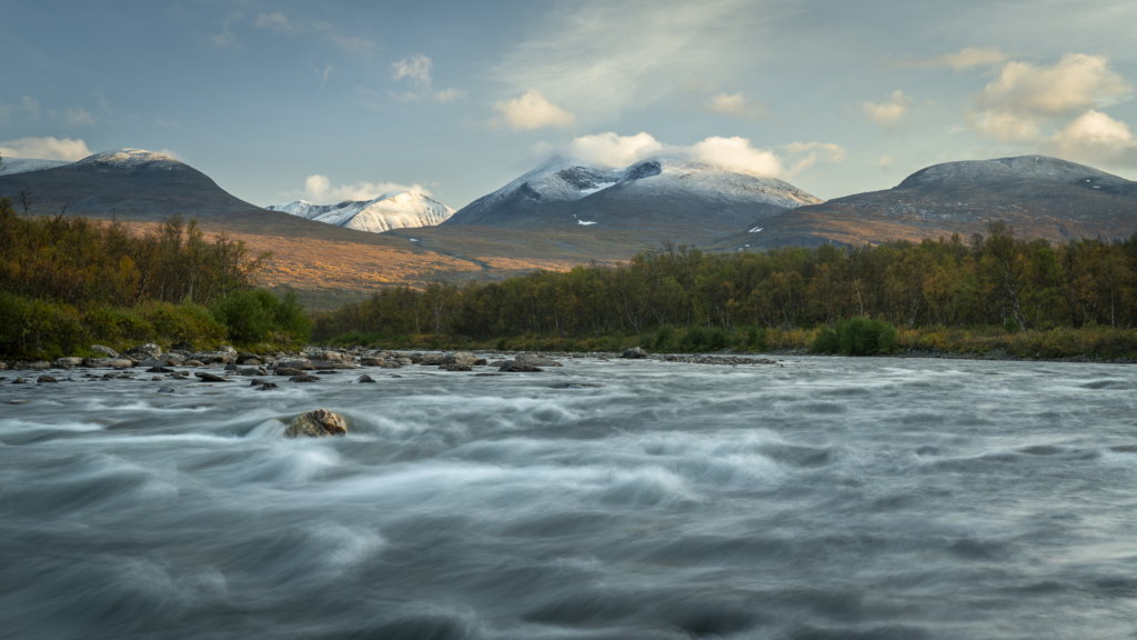 Höst i fjällvärlden - Abisko Nationalpark. Fotoresa med Wild Nature fotoresor. Foto Frida Hermansson